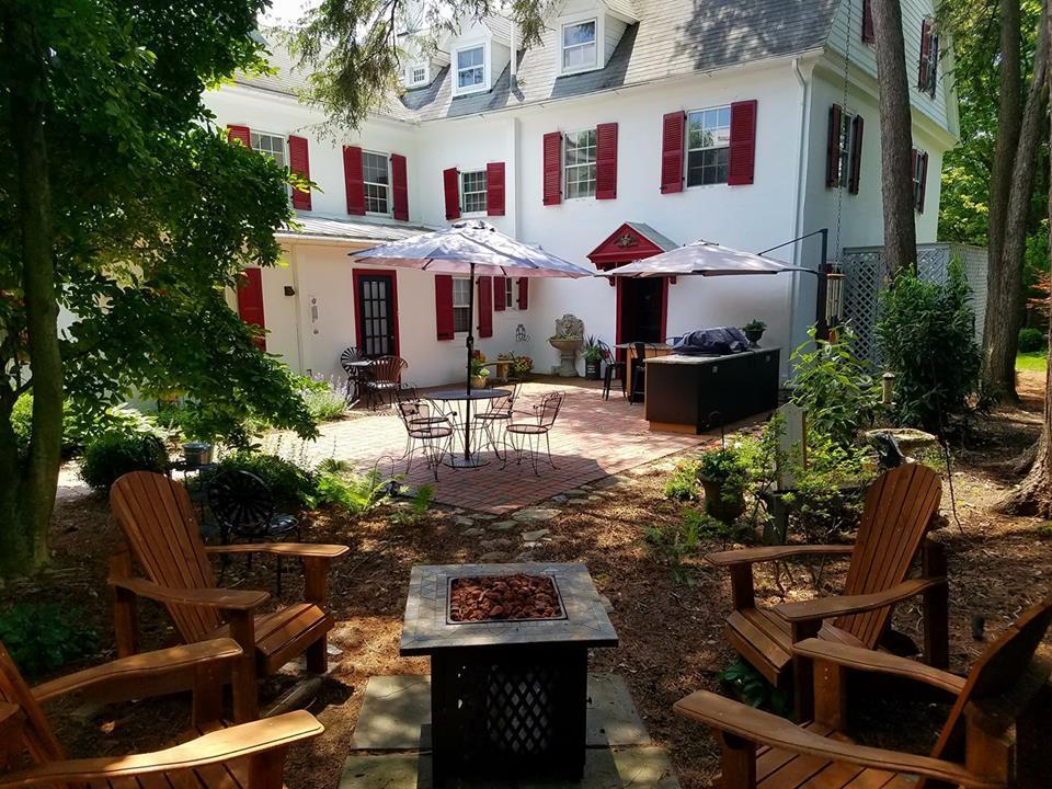 1777 Americana Inn & Lancaster Brewery เอฟราตา ภายนอก รูปภาพ